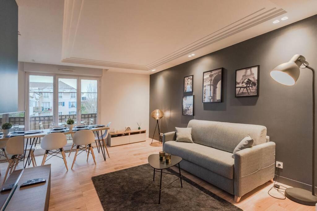 Arty Paris Apartment Disneyland มานี-เลอ-องเกรอ ภายนอก รูปภาพ