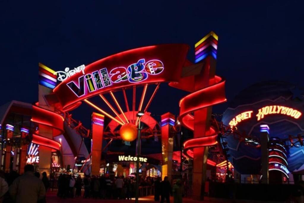 Arty Paris Apartment Disneyland มานี-เลอ-องเกรอ ภายนอก รูปภาพ